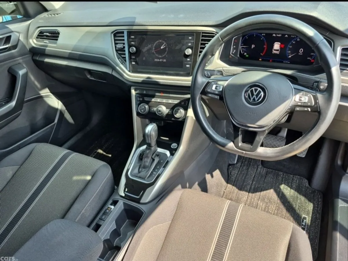 Volkswagen T-Roc SUV, Diesel, 2021, Yellow