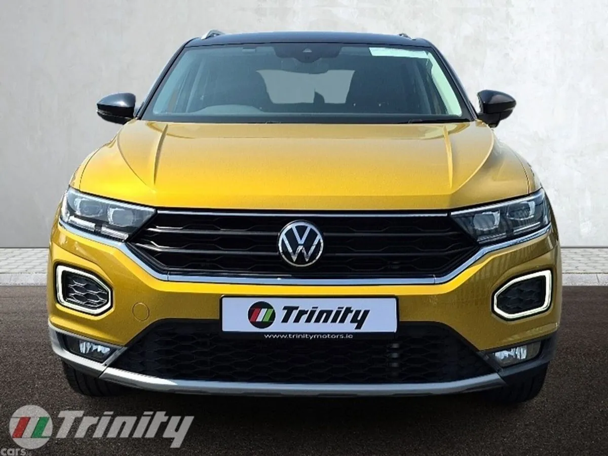 Volkswagen T-Roc SUV, Diesel, 2021, Yellow
