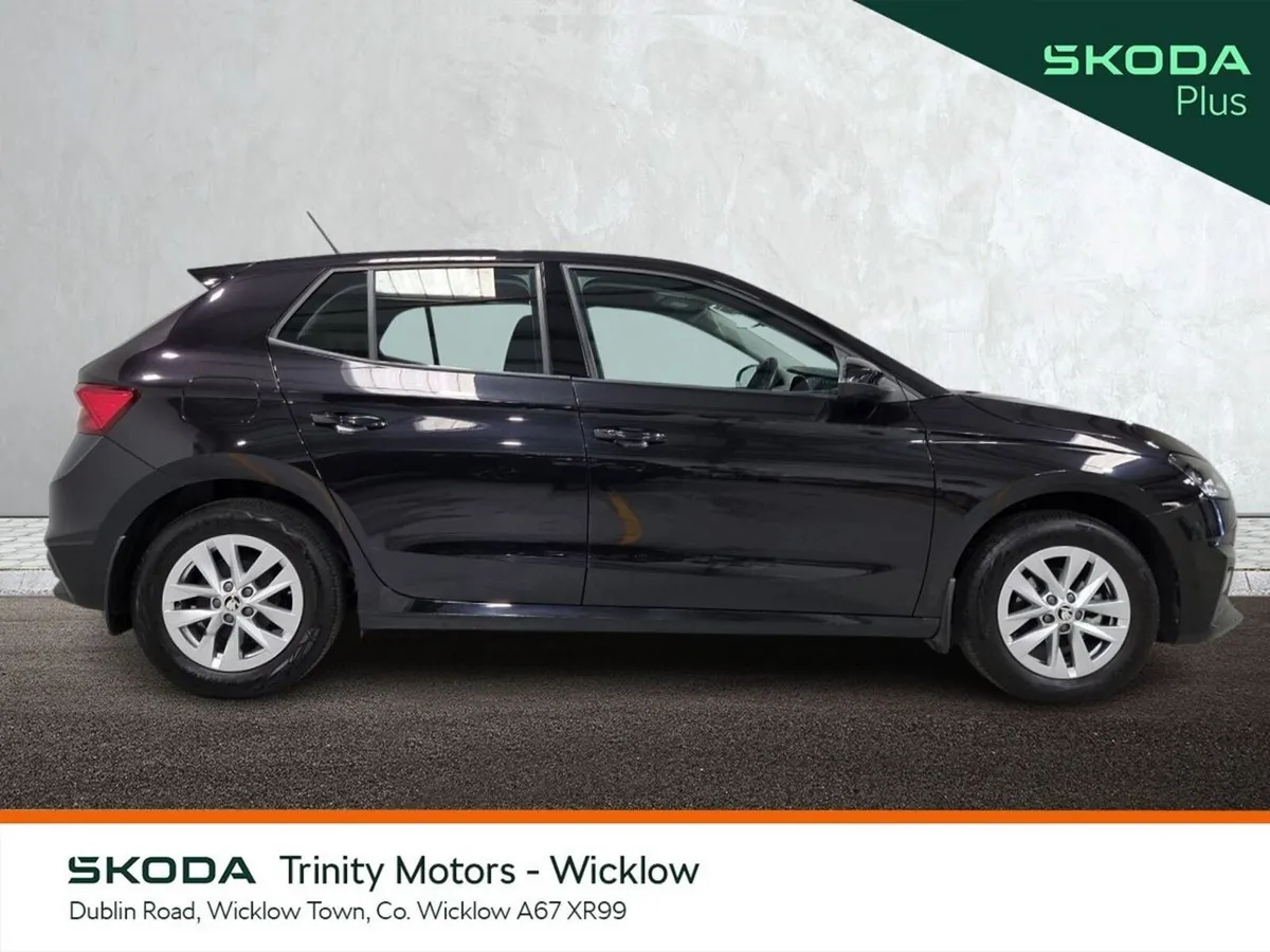 Skoda Fabia Hatchback, Petrol, 2025, Black