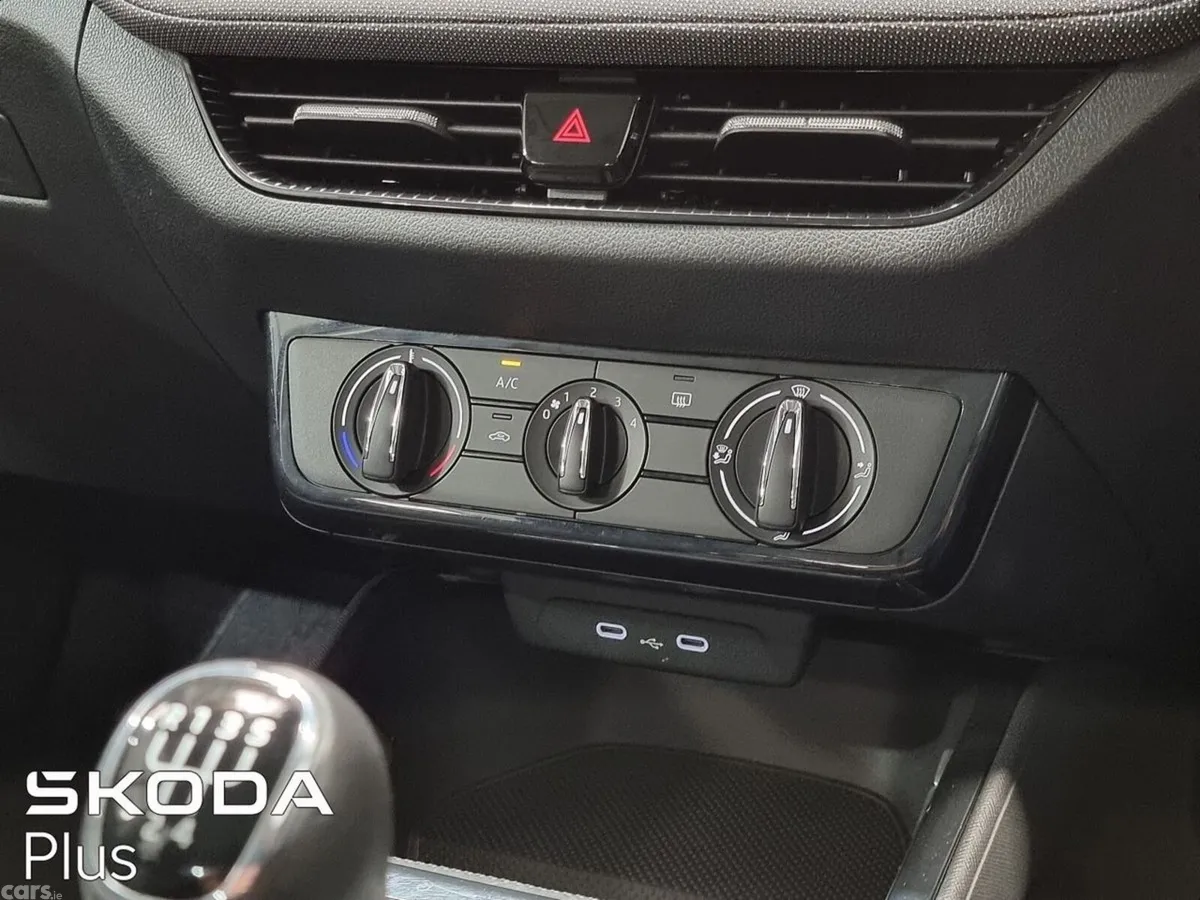 Skoda Fabia Hatchback, Petrol, 2025, Black