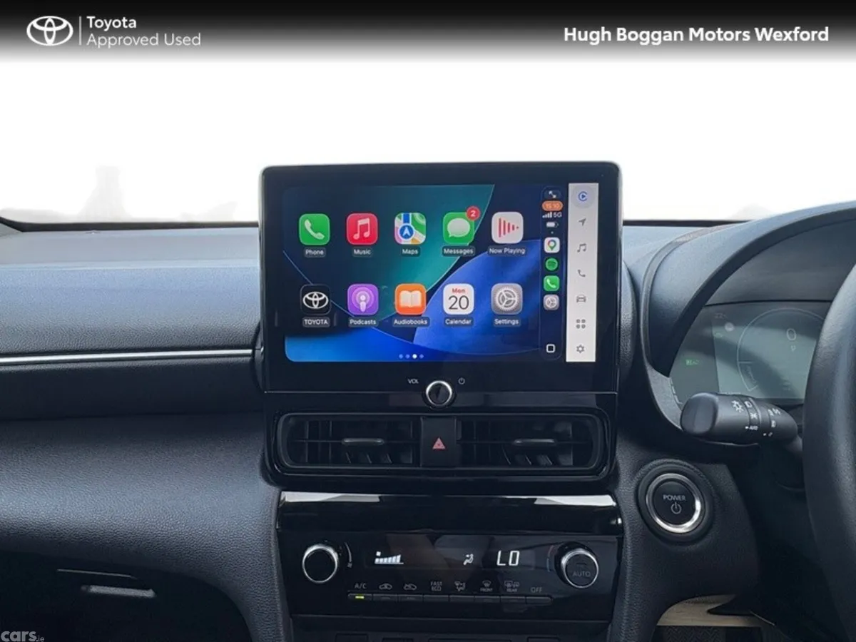 Toyota Yaris Cross Hatchback, Petrol Hybrid, 2025, Grey