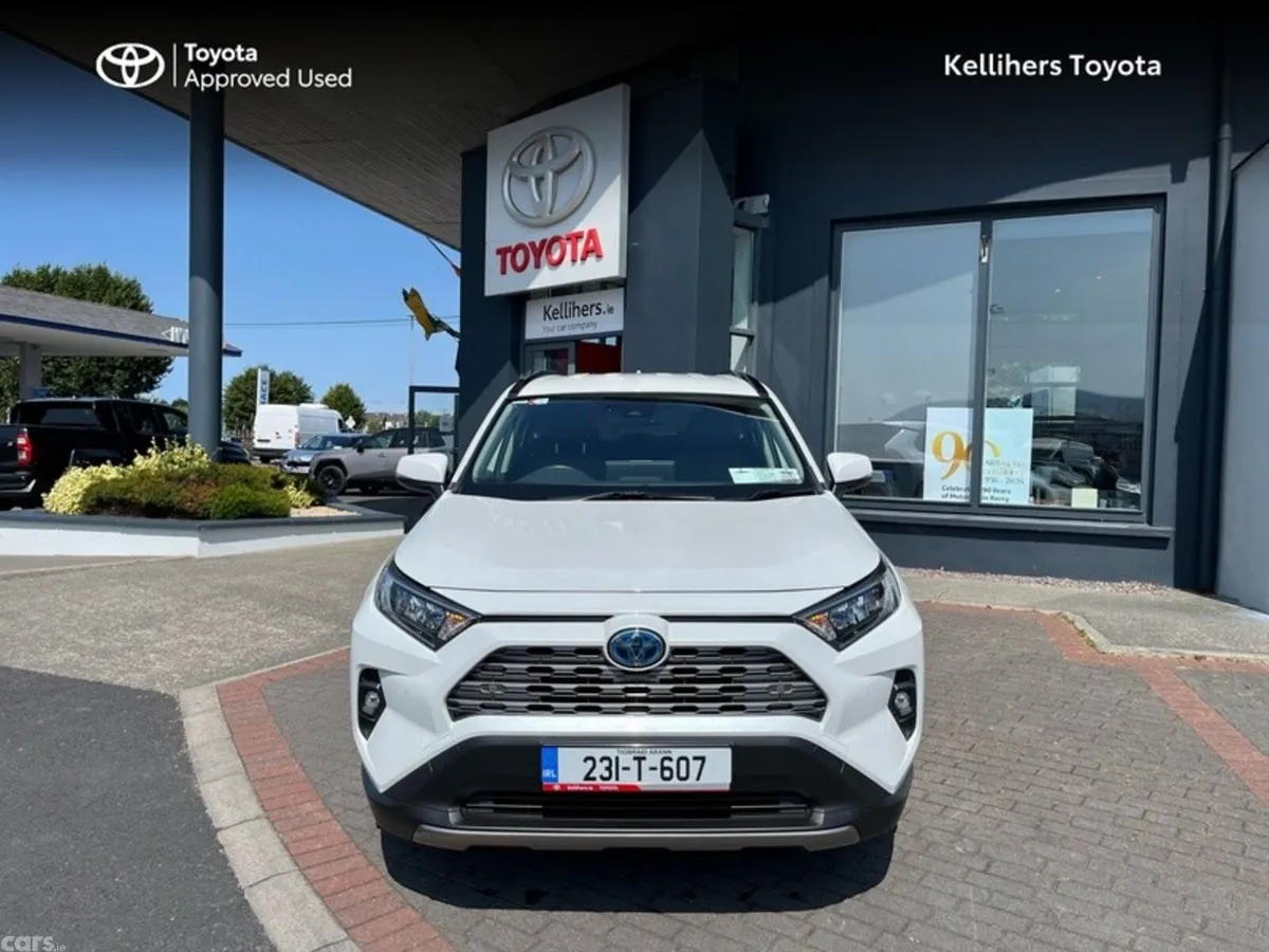 Toyota RAV4 SUV, Petrol Hybrid, 2023, White