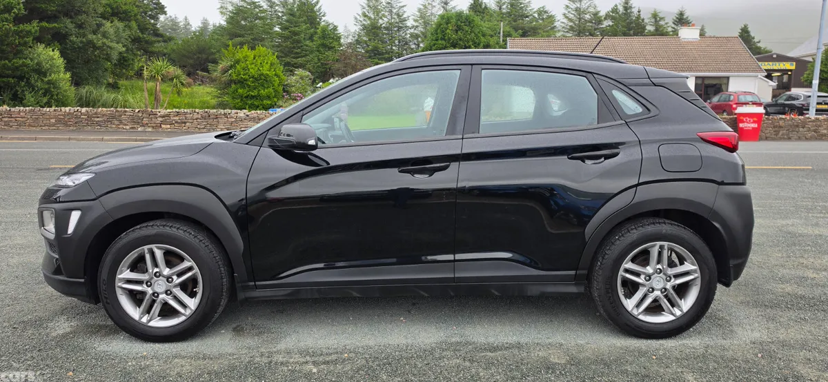 Hyundai KONA MPV, Petrol, 2018, Black