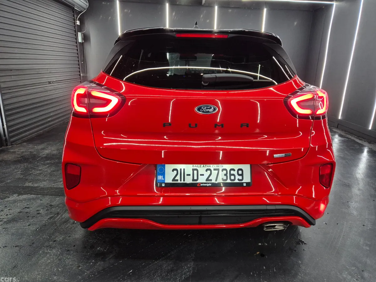 Ford Puma MPV, Petrol Hybrid, 2021, Red