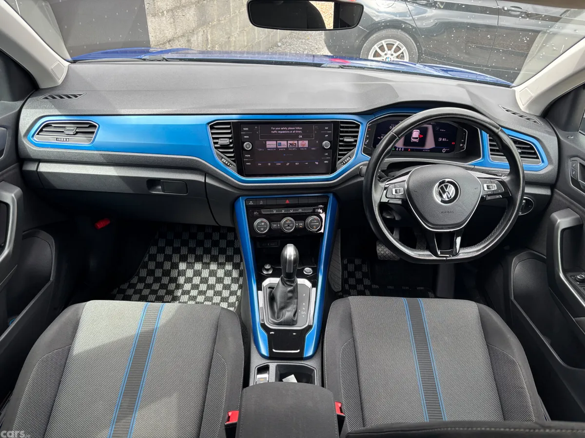 Volkswagen T-Roc Estate, Diesel, 2021, Blue