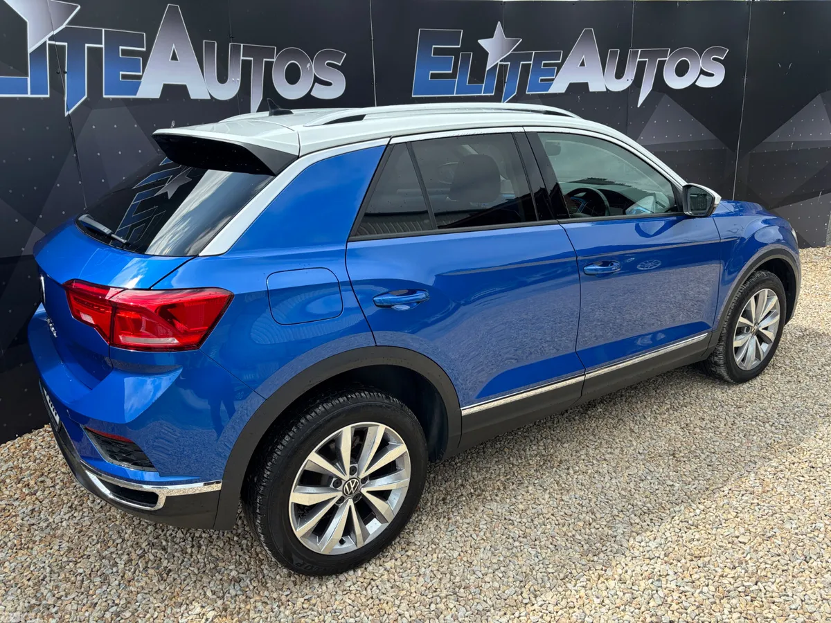 Volkswagen T-Roc Estate, Diesel, 2021, Blue