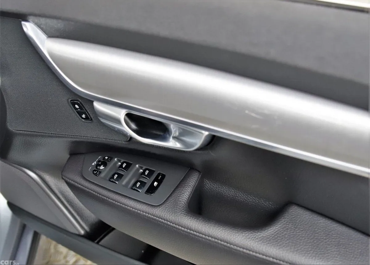 Volvo S90 Saloon, Diesel, 2019, Grey