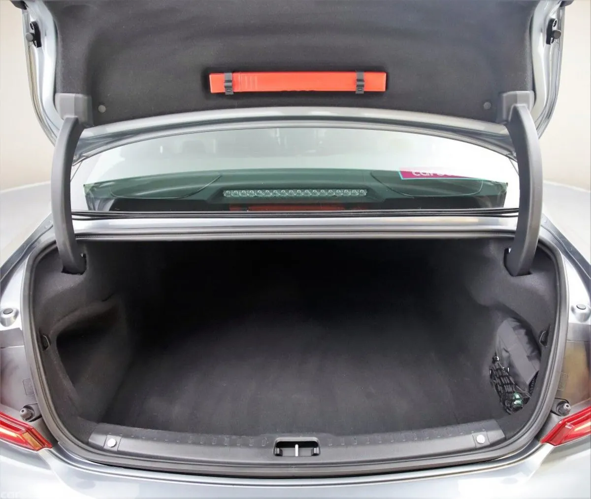 Volvo S90 Saloon, Diesel, 2019, Grey