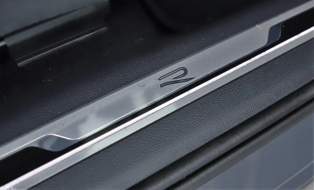 Volkswagen Tiguan SUV, Diesel, 2023, Grey
