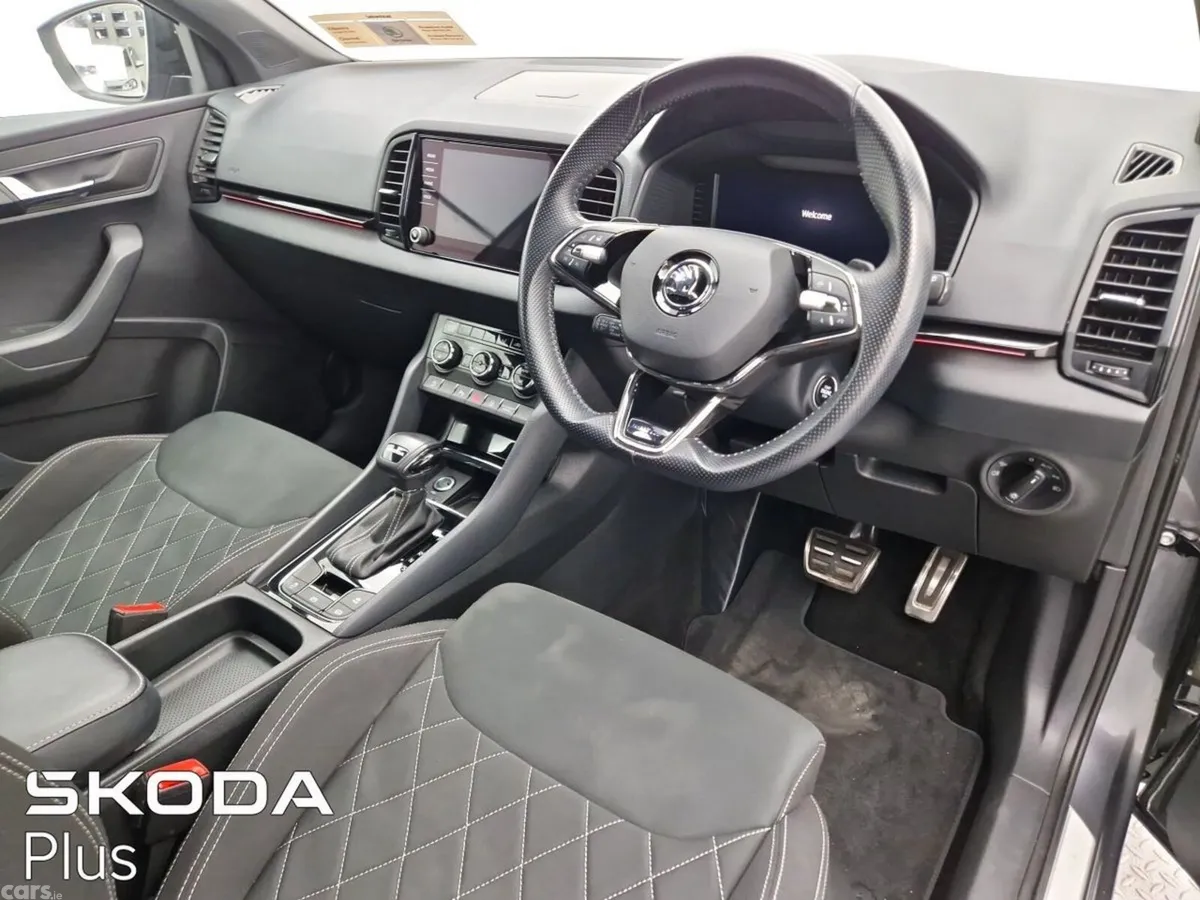 Skoda Karoq SUV, Diesel, 2023, Grey
