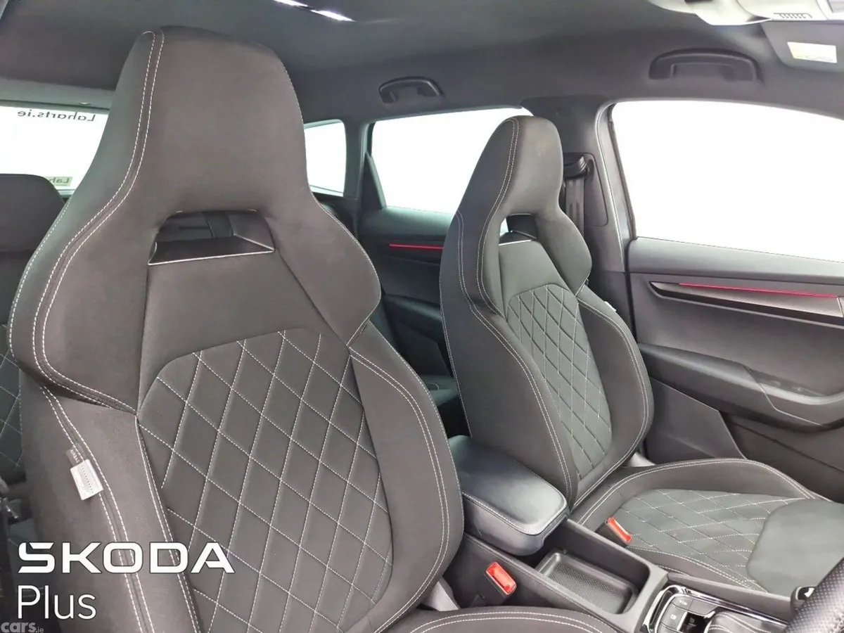 Skoda Karoq SUV, Diesel, 2023, Grey