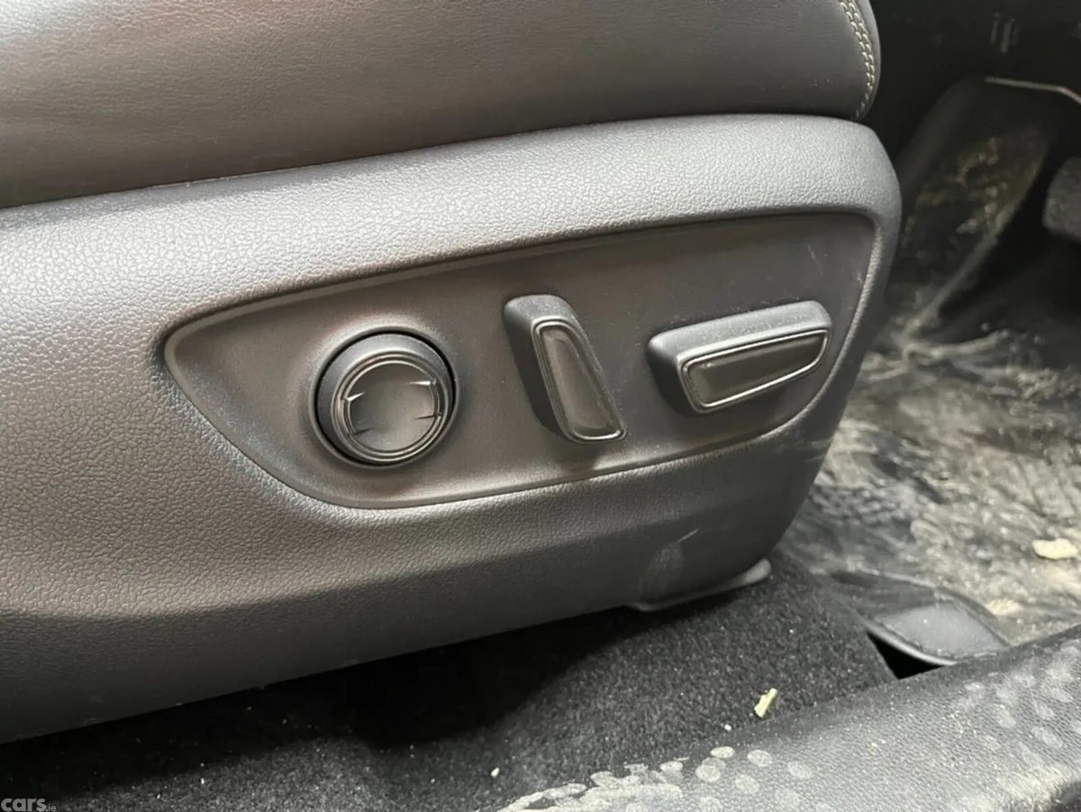 Toyota RAV4 SUV, Petrol Hybrid, 2024, Black