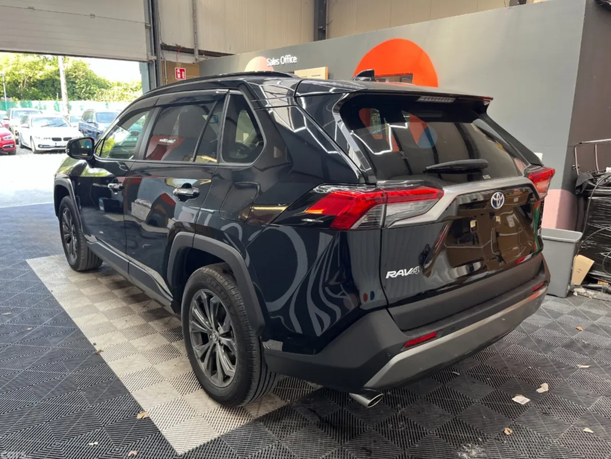 Toyota RAV4 SUV, Petrol Hybrid, 2024, Black