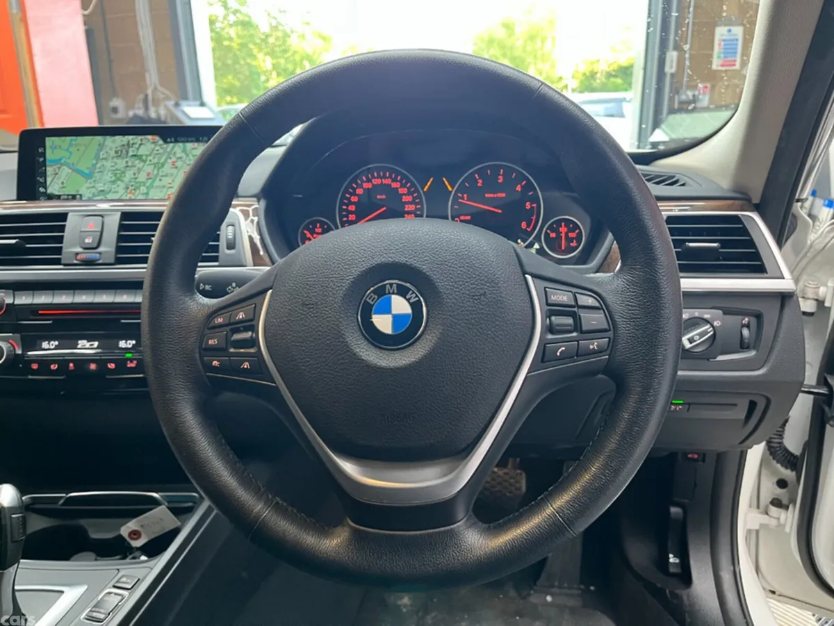 BMW 3-Series Estate, Diesel, 2017, White