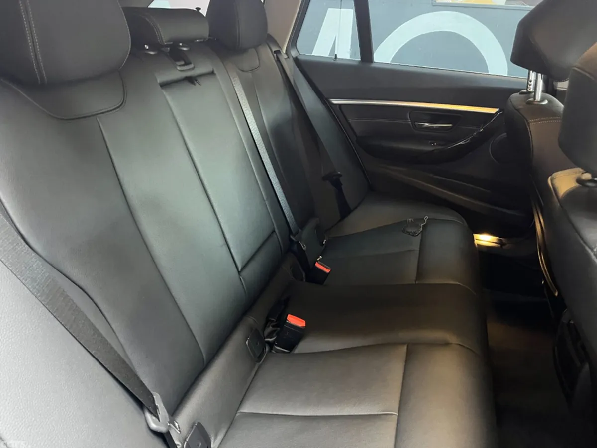 BMW 3-Series Estate, Diesel, 2017, White
