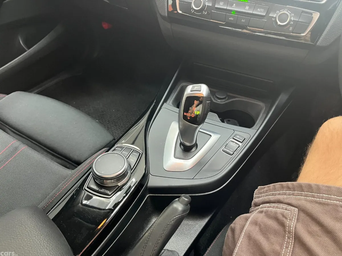 BMW 1-Series Hatchback, Diesel, 2017, White