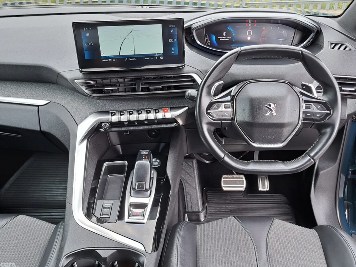 Peugeot 3008 SUV, Diesel, 2023, Blue