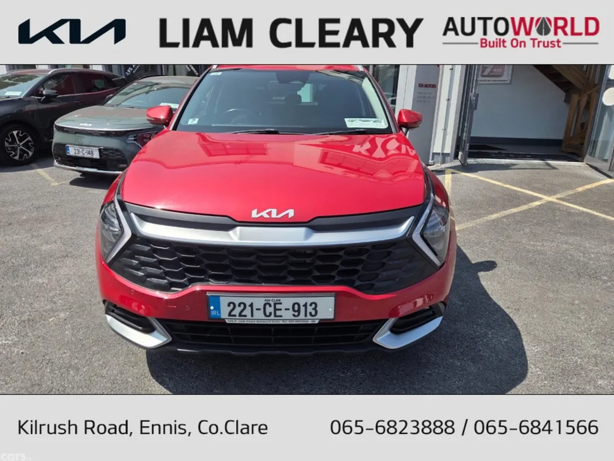Kia Sportage MPV, Diesel, 2022, Red