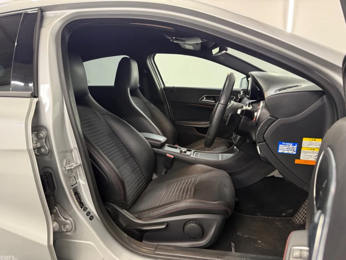 Mercedes-Benz A-Class Hatchback, Petrol, 2013, Silver