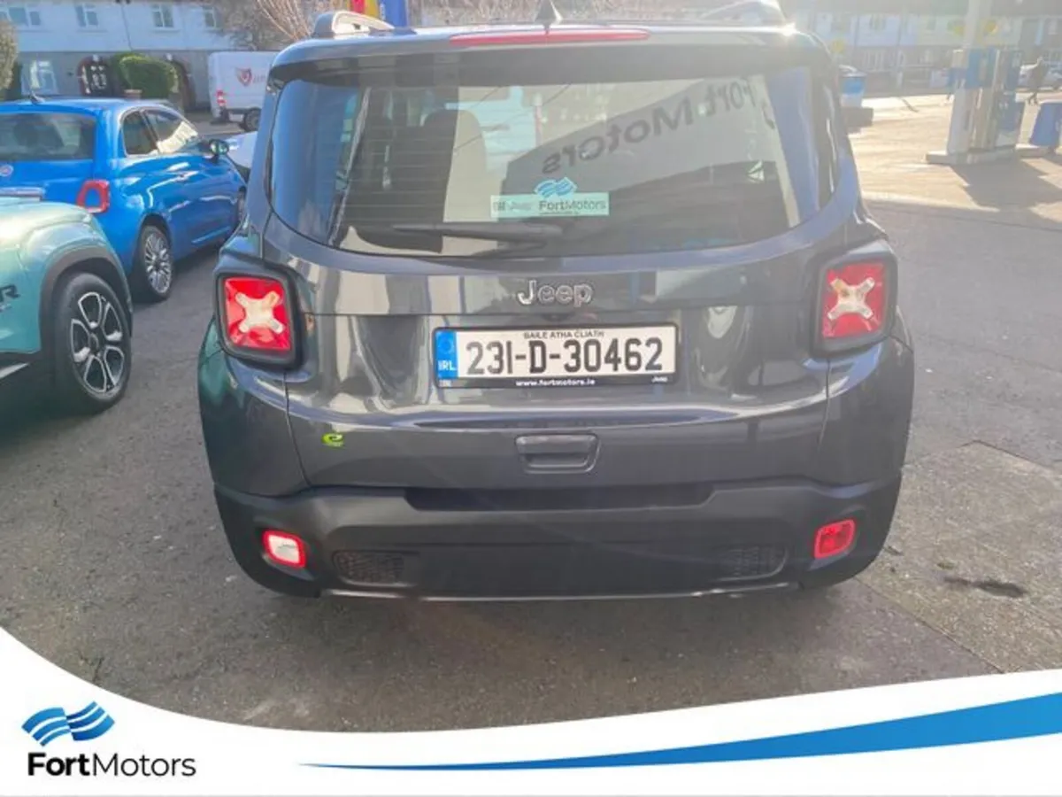 Jeep Renegade SUV, Petrol Hybrid, 2023, Grey