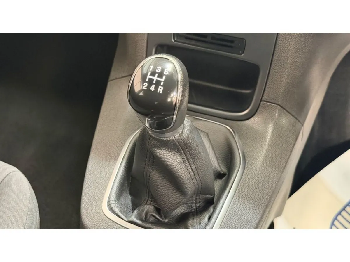 Ford Fiesta Hatchback, Petrol, 2015, Blue
