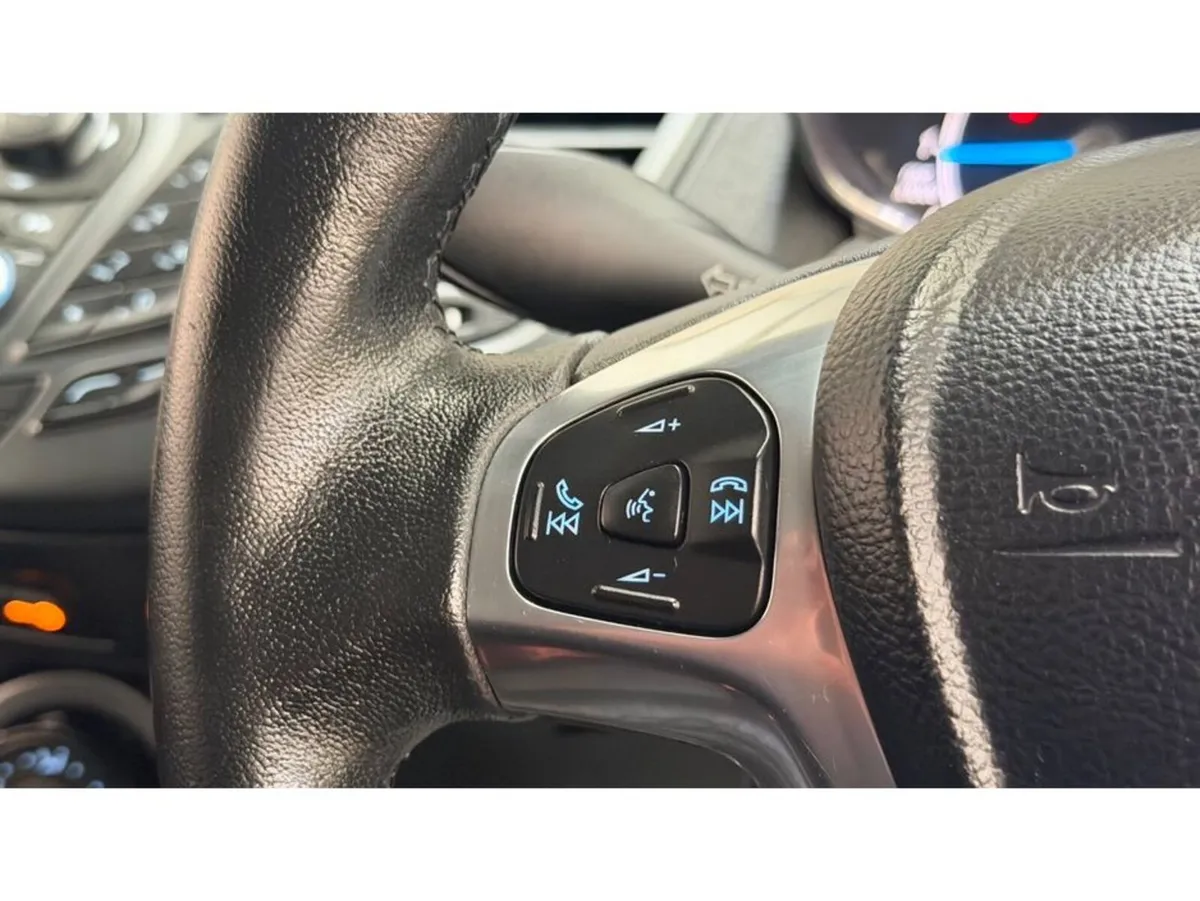 Ford Fiesta Hatchback, Petrol, 2015, Blue
