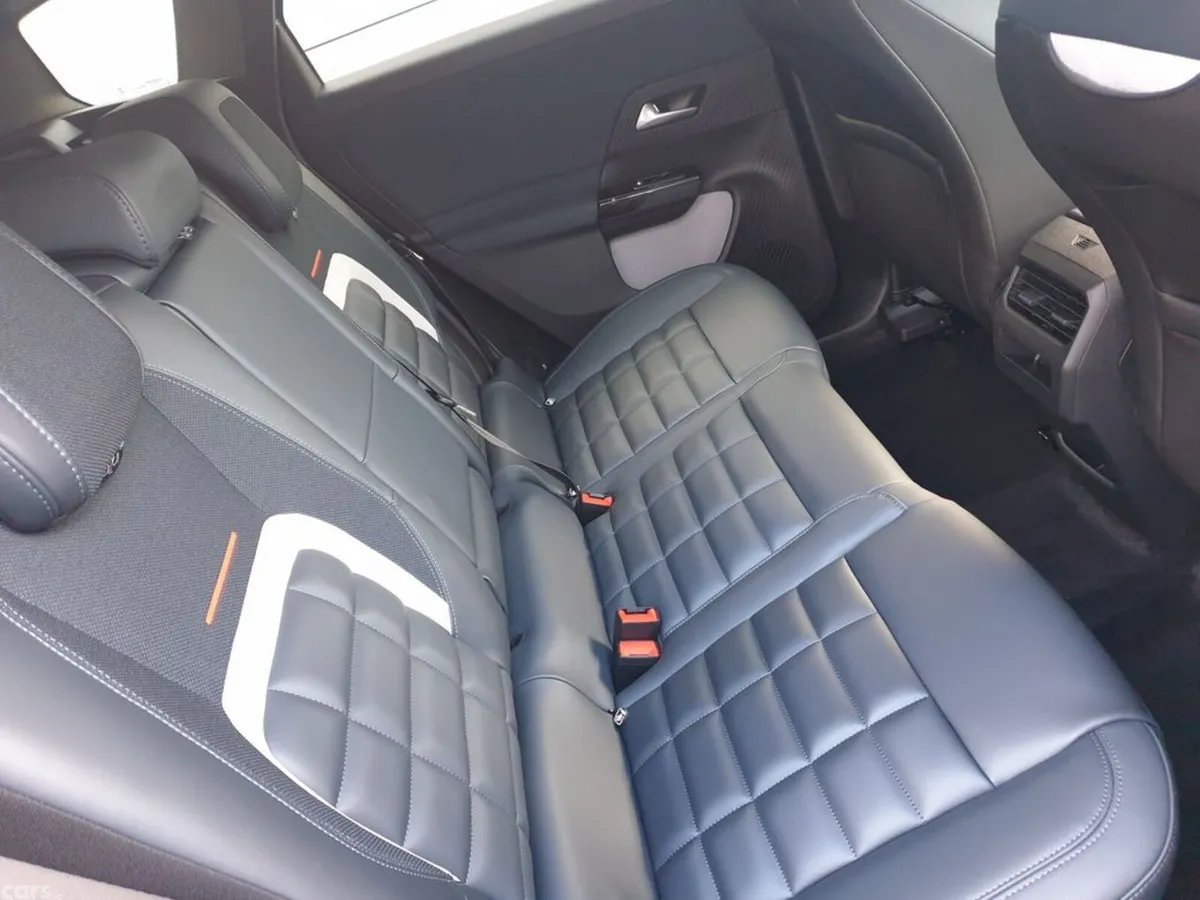 Citroen C5 Aircross MPV, Petrol Hybrid, 2026, Black