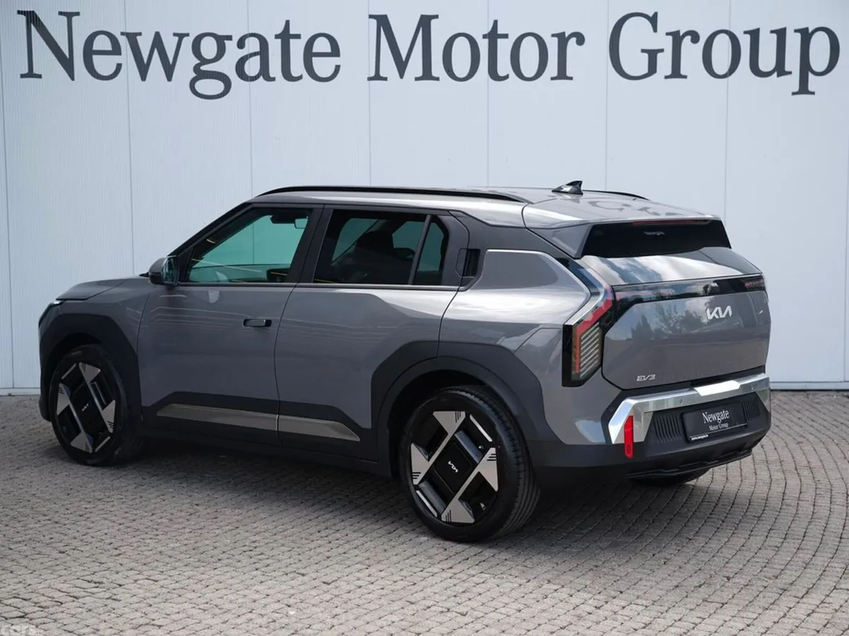 Kia EV3 Hatchback, Electric, 2027, Blue