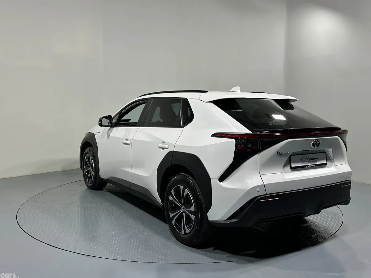 Toyota bZ4X SUV, Electric, 2025, White