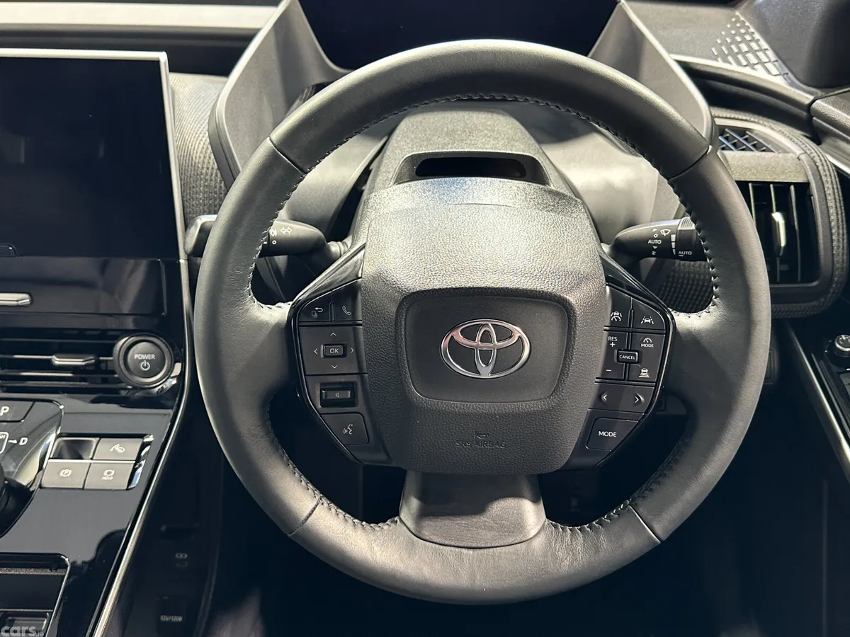 Toyota bZ4X SUV, Electric, 2025, White