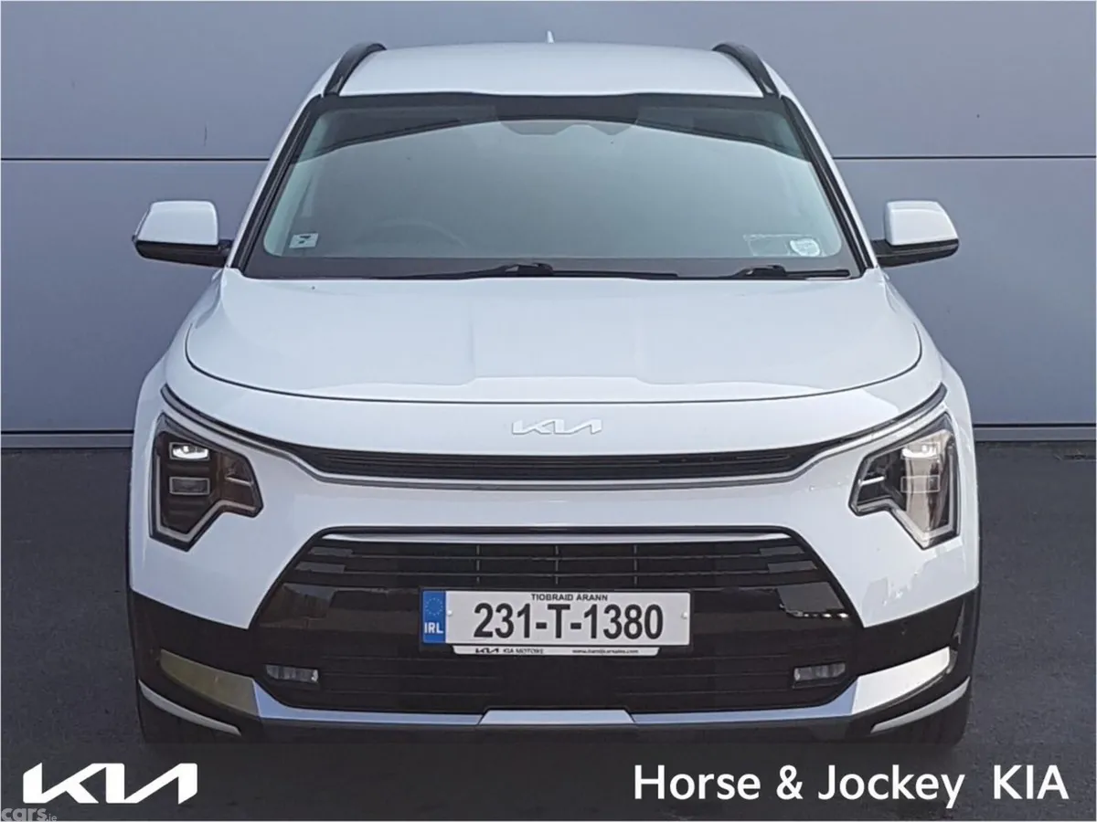 Kia Niro SUV, Petrol Plug-in Hybrid, 2023, White