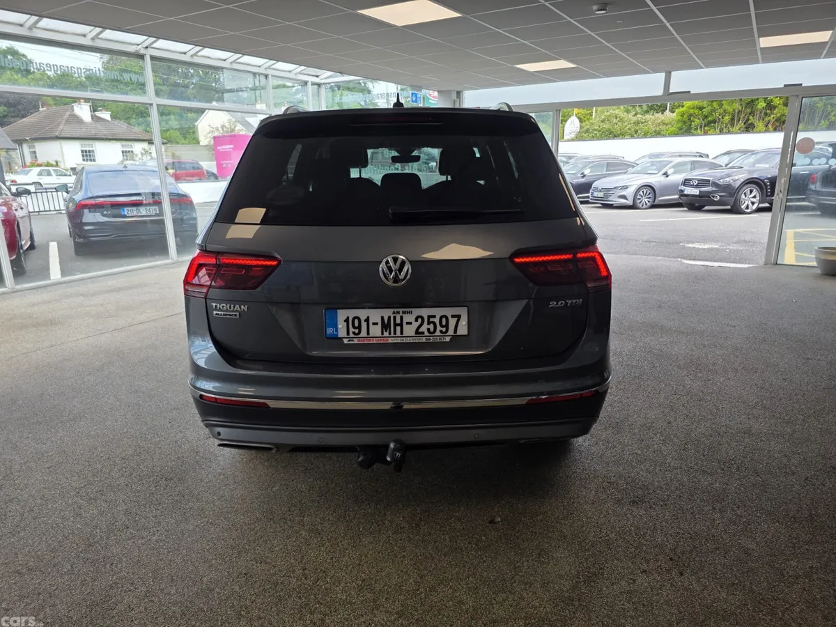 Volkswagen Tiguan SUV, Diesel, 2019, Grey