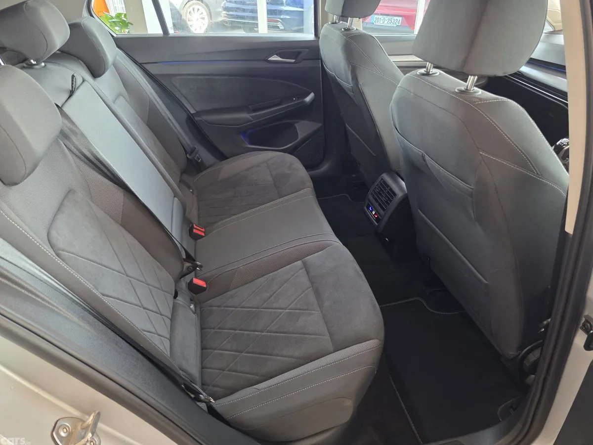 Volkswagen Golf Estate, Diesel, 2024, Grey