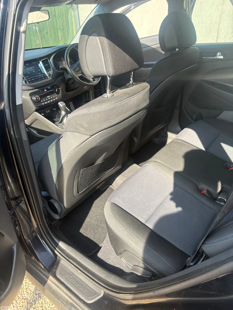 Hyundai Tucson SUV, Diesel, 2017, Black