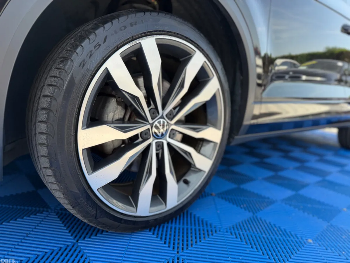 Volkswagen T-Roc SUV, Diesel, 2021, Black