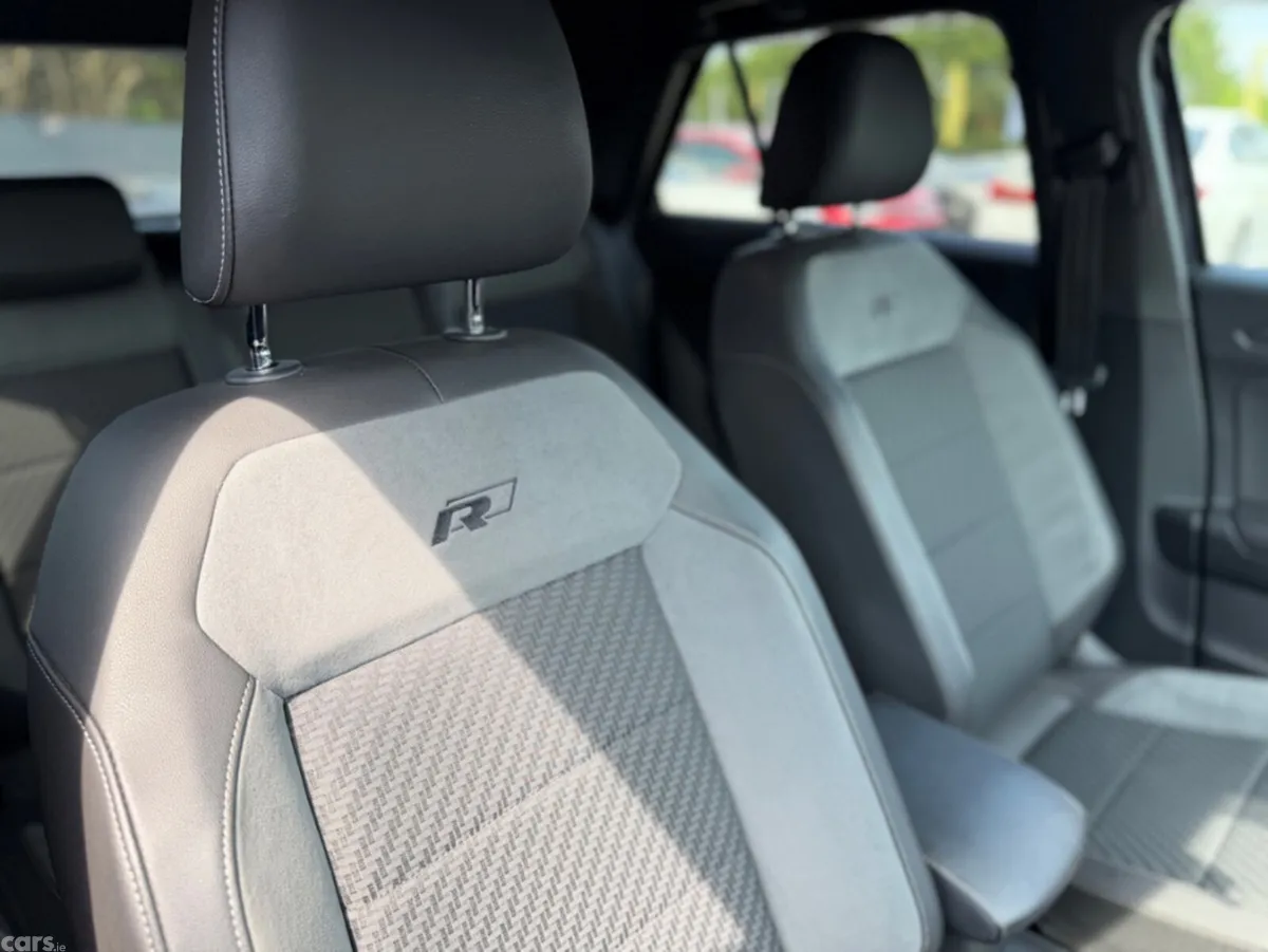 Volkswagen T-Roc SUV, Diesel, 2021, Black