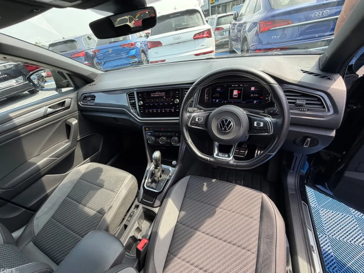 Volkswagen T-Roc SUV, Diesel, 2021, Black