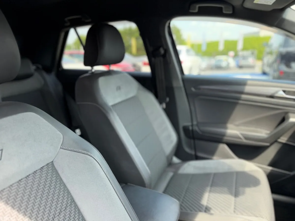 Volkswagen T-Roc SUV, Diesel, 2021, Black