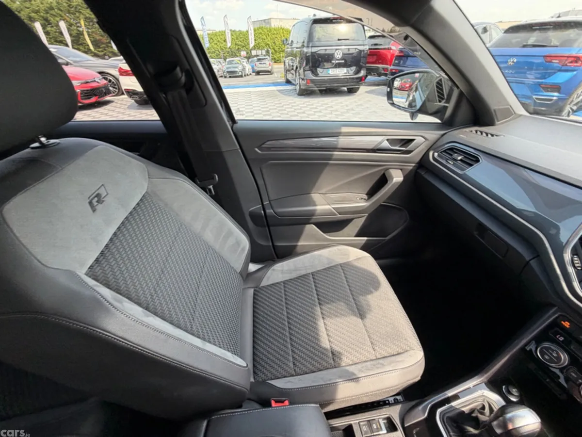 Volkswagen T-Roc SUV, Diesel, 2021, Black