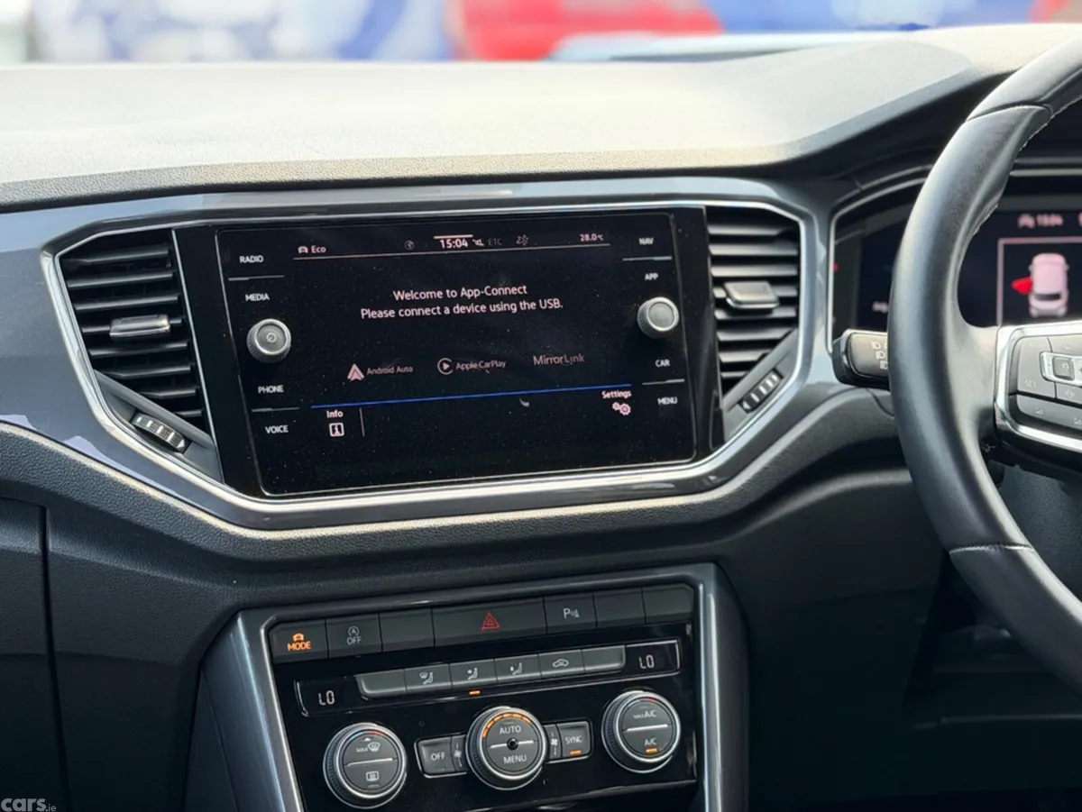 Volkswagen T-Roc SUV, Diesel, 2021, Black