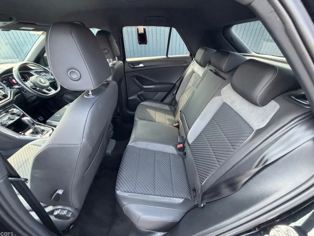 Volkswagen T-Roc SUV, Diesel, 2021, Black