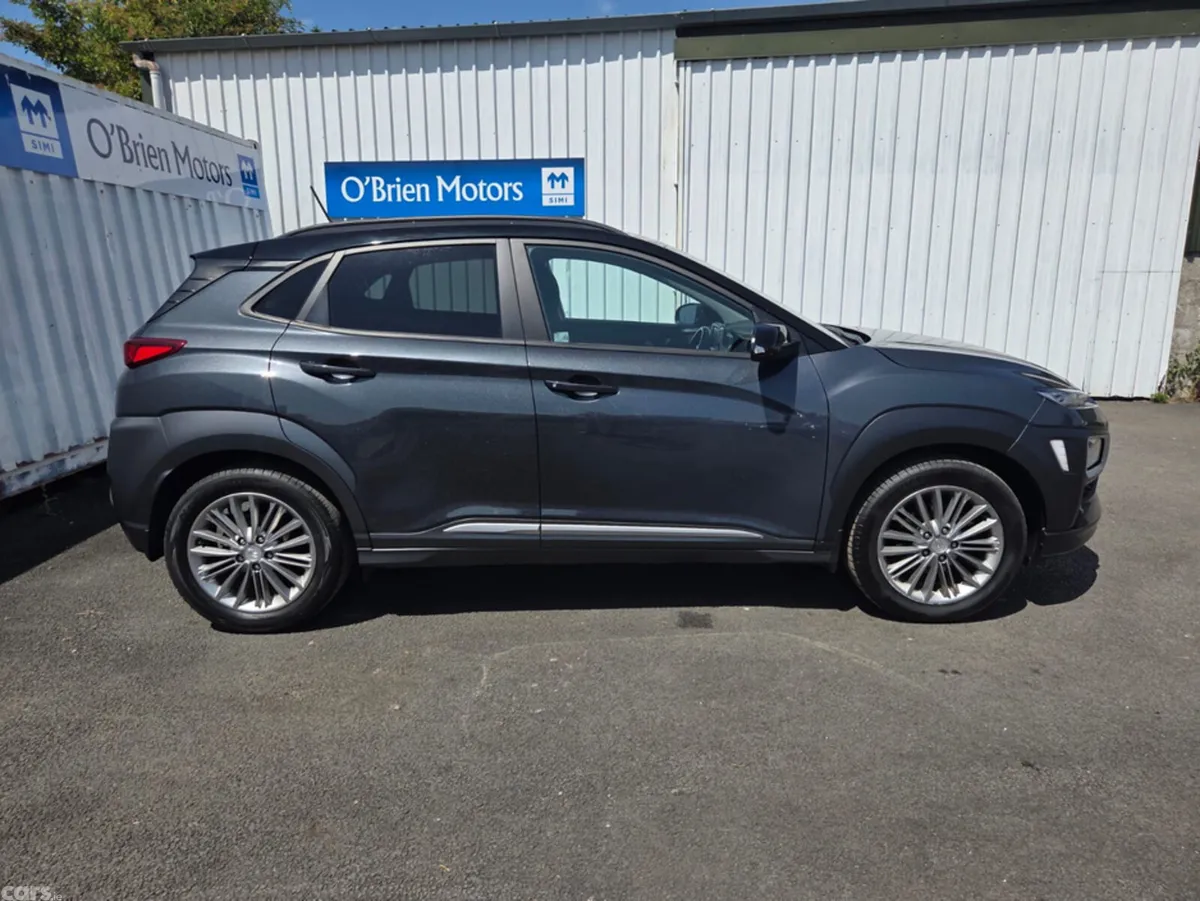 Hyundai KONA MPV, Petrol, 2019, Grey