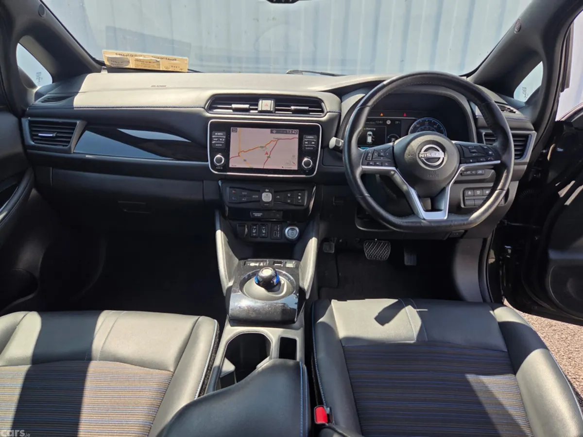 Nissan Leaf Hatchback, Electric, 2022, Black