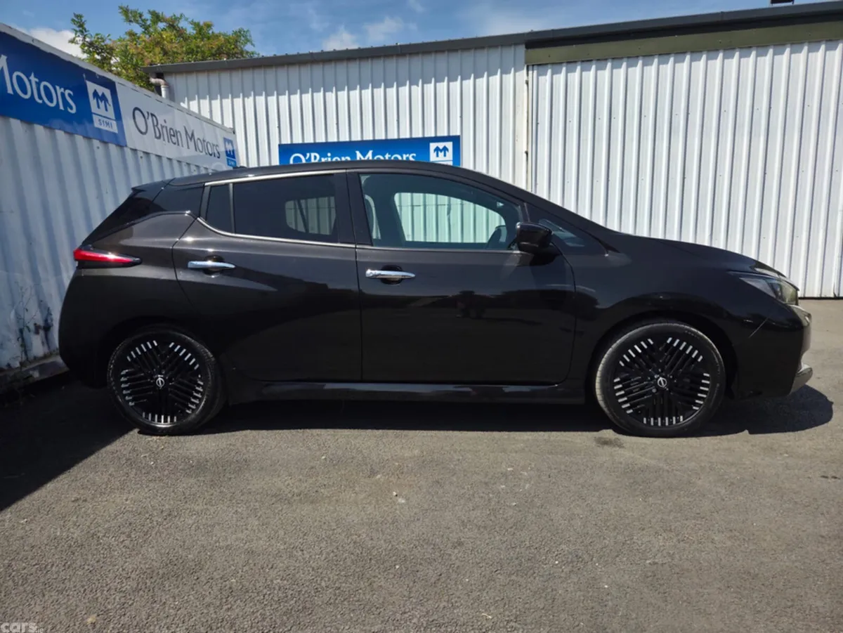 Nissan Leaf Hatchback, Electric, 2022, Black