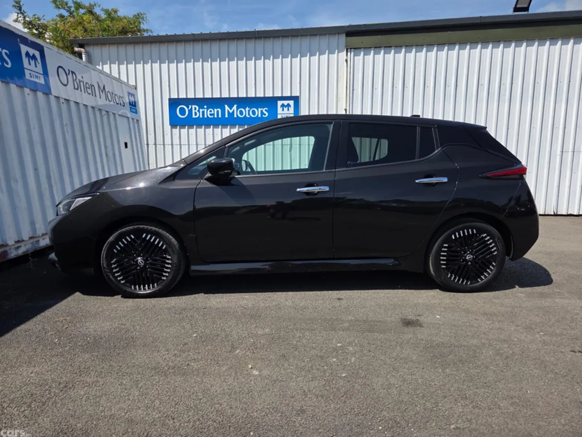 Nissan Leaf Hatchback, Electric, 2022, Black