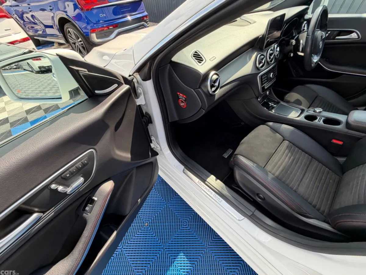 Mercedes-Benz CLA Saloon, Petrol, 2018, White