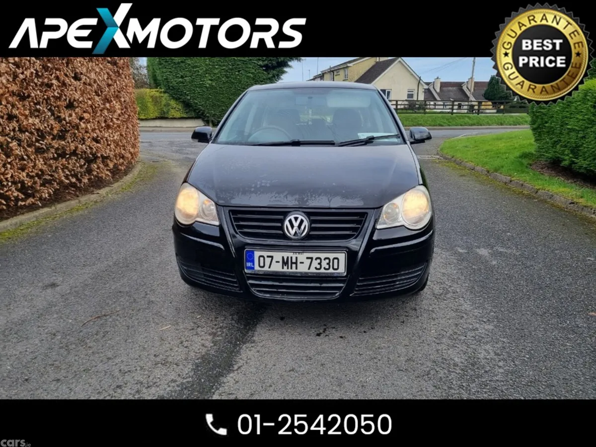 Volkswagen Polo Hatchback, Petrol, 2007, Black