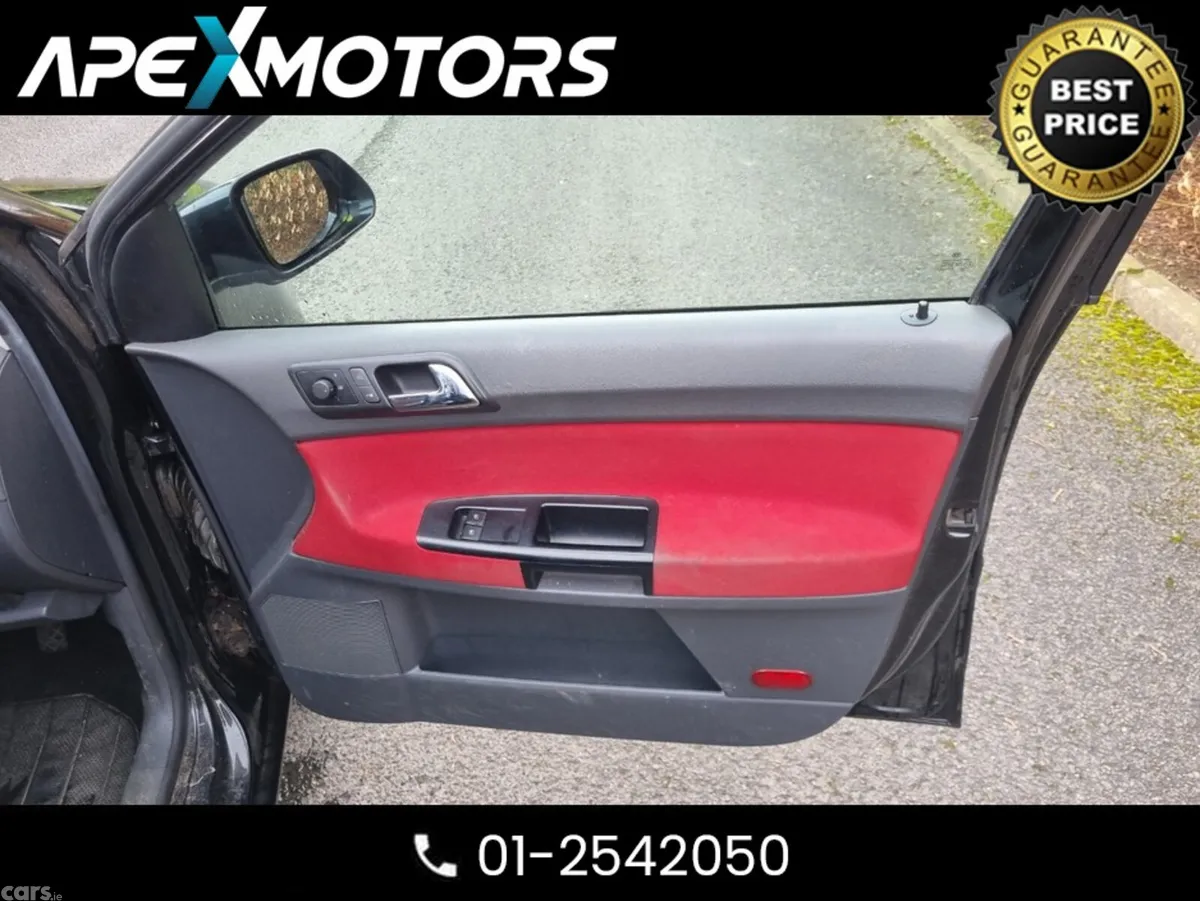 Volkswagen Polo Hatchback, Petrol, 2007, Black