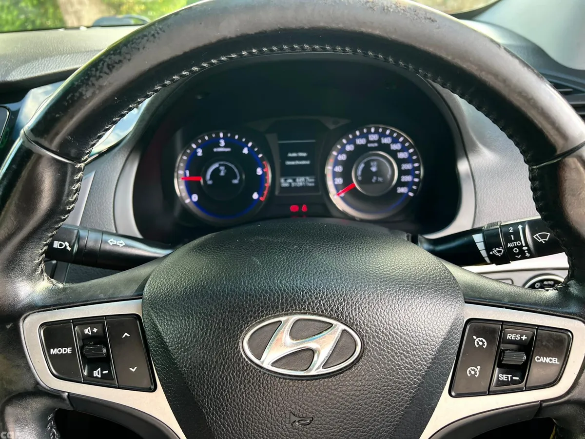 Hyundai i40 2015 1.7 CRDI new nct 6/27, Laois