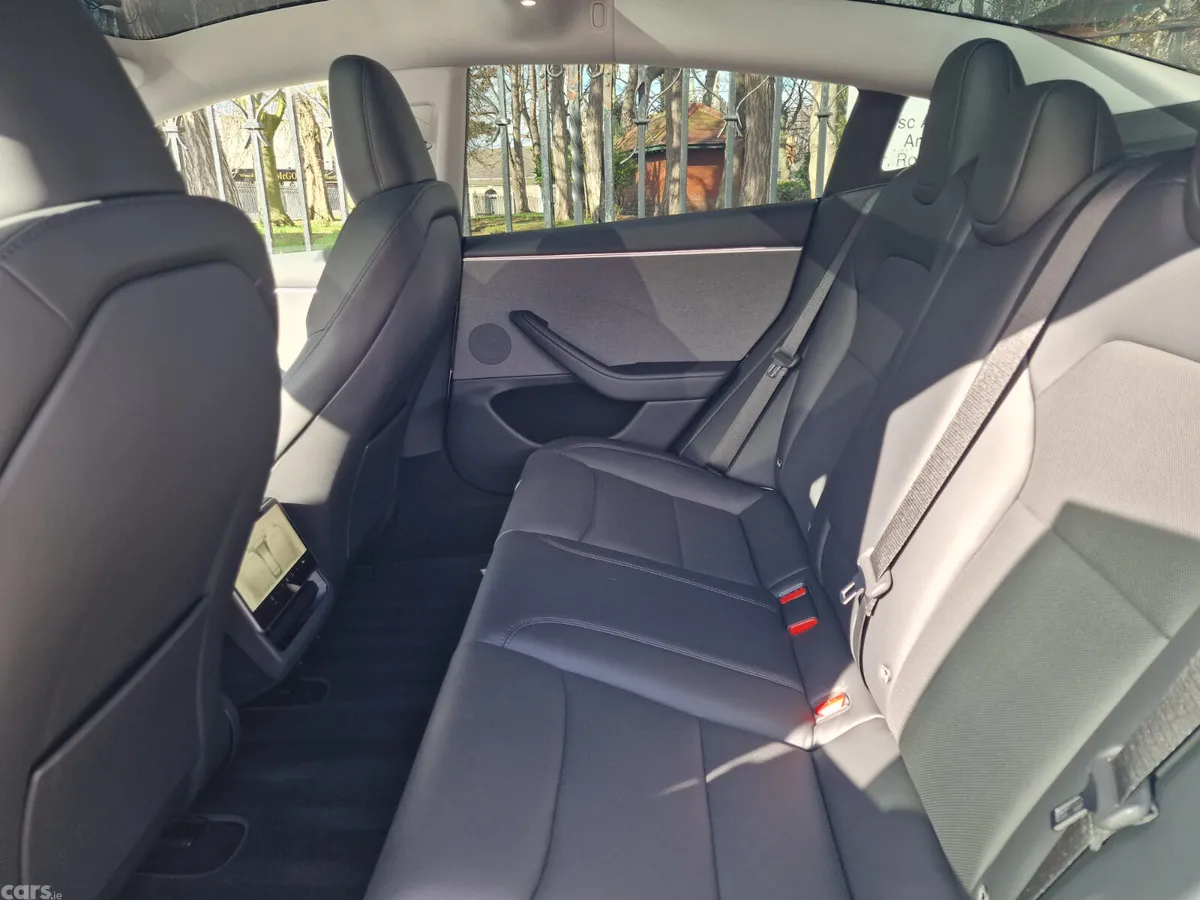 Tesla Model 3 Saloon, Electric, 2024, White